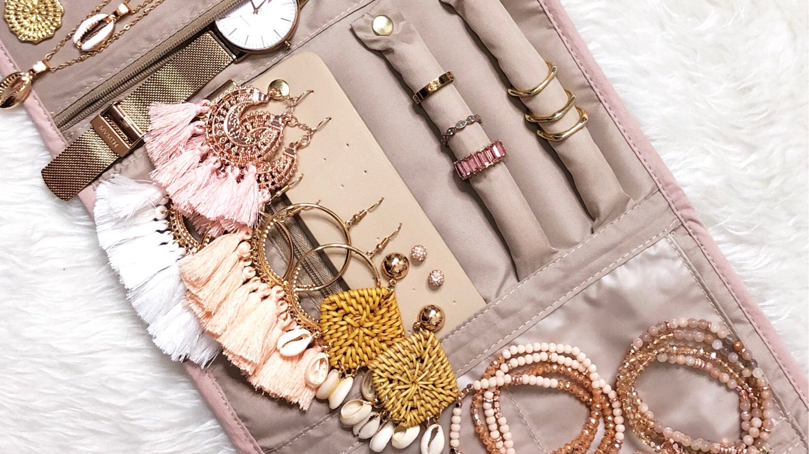 The Top 5 Travel Jewelry Hacks