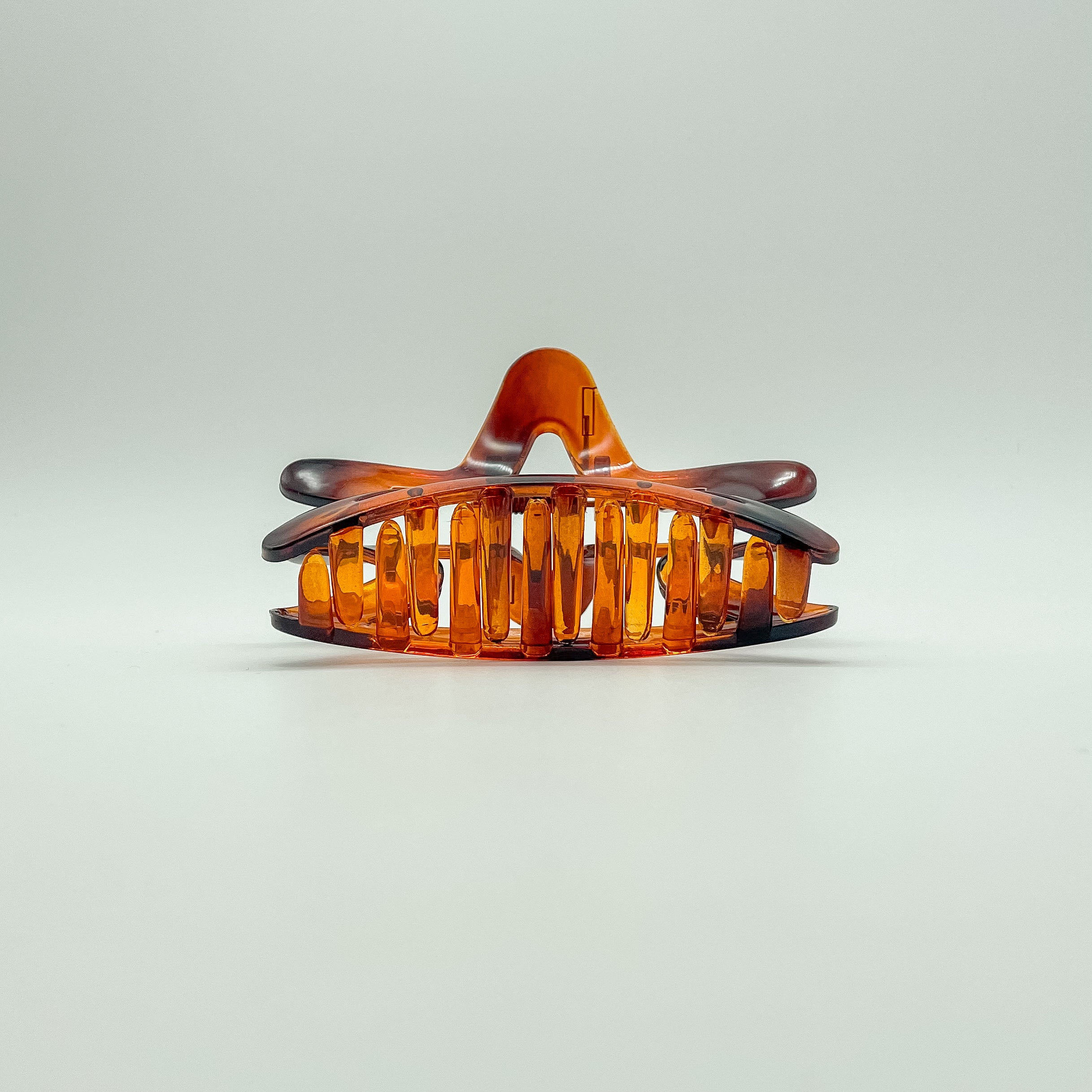 star hair clip, haiir clip, claw clip, tortoise hair clip, small business, hair claw clips