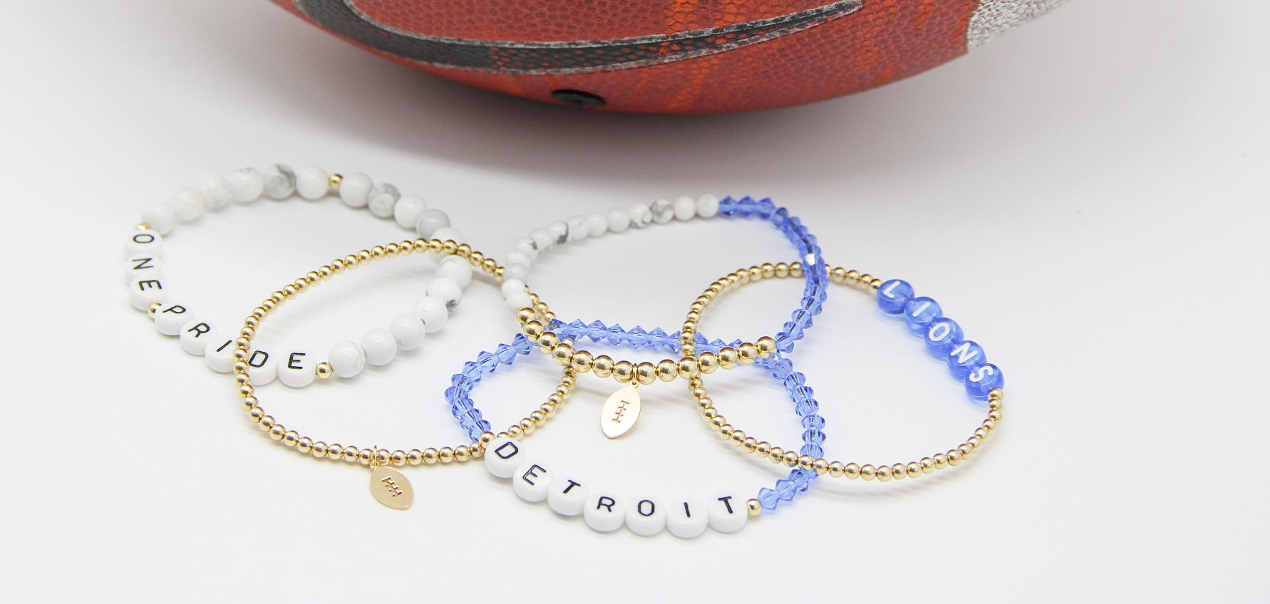 detroit lions beaded bracelet, one pride bracelet, lions bracelet, football charm bracelet,small business, handmade,