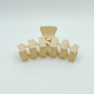 large claw clip, beige, zig zag design, essbe, small business, hair clip, durable, claw clip