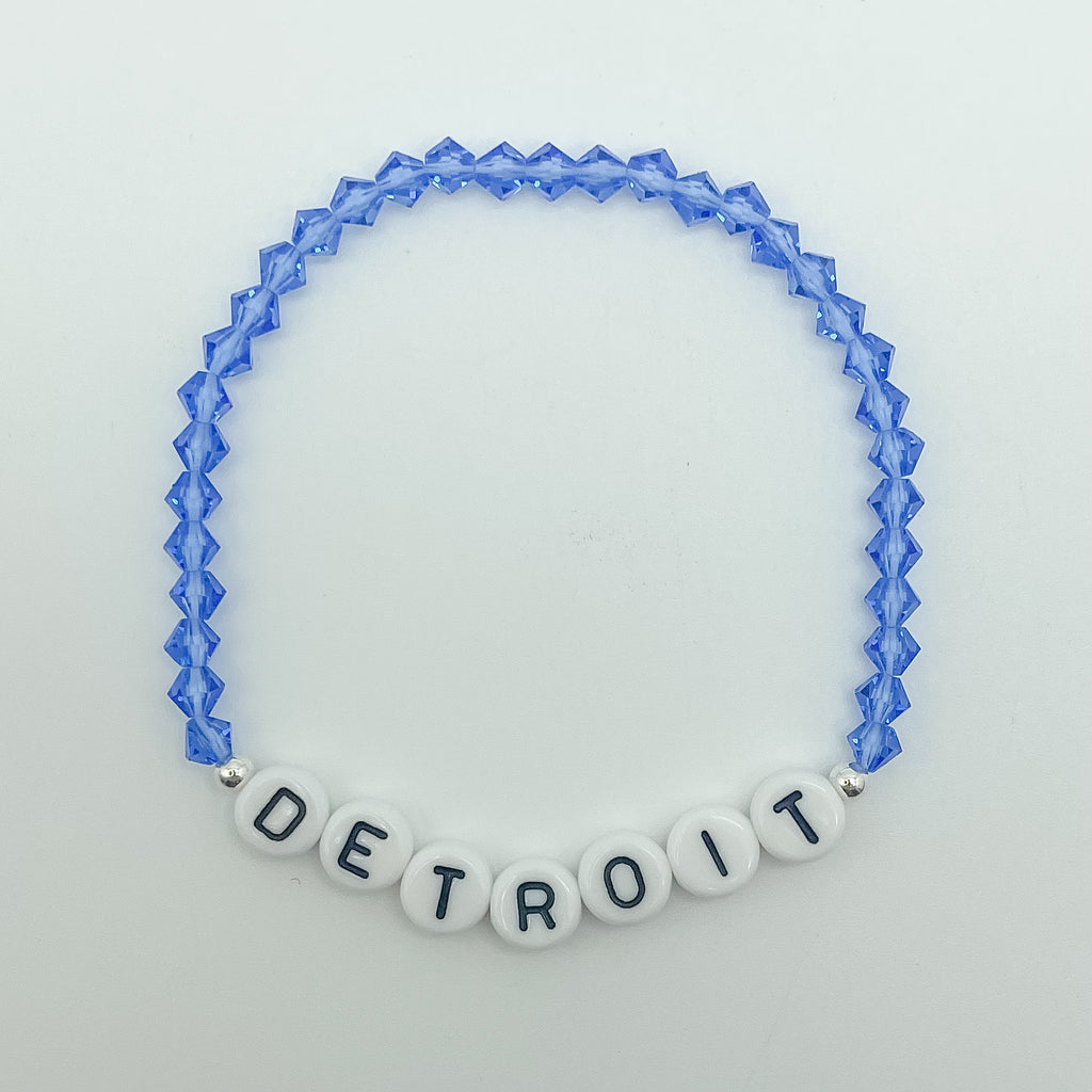 Lions bracelet, Detroit Lions accessory, small business, handmade, Michigan made, Essbe, Detroit beaded bracelet, Detroit bracelet, Blue bracelet, beaded bracelet, elastic bracelet, precioso beads, letter bracelet