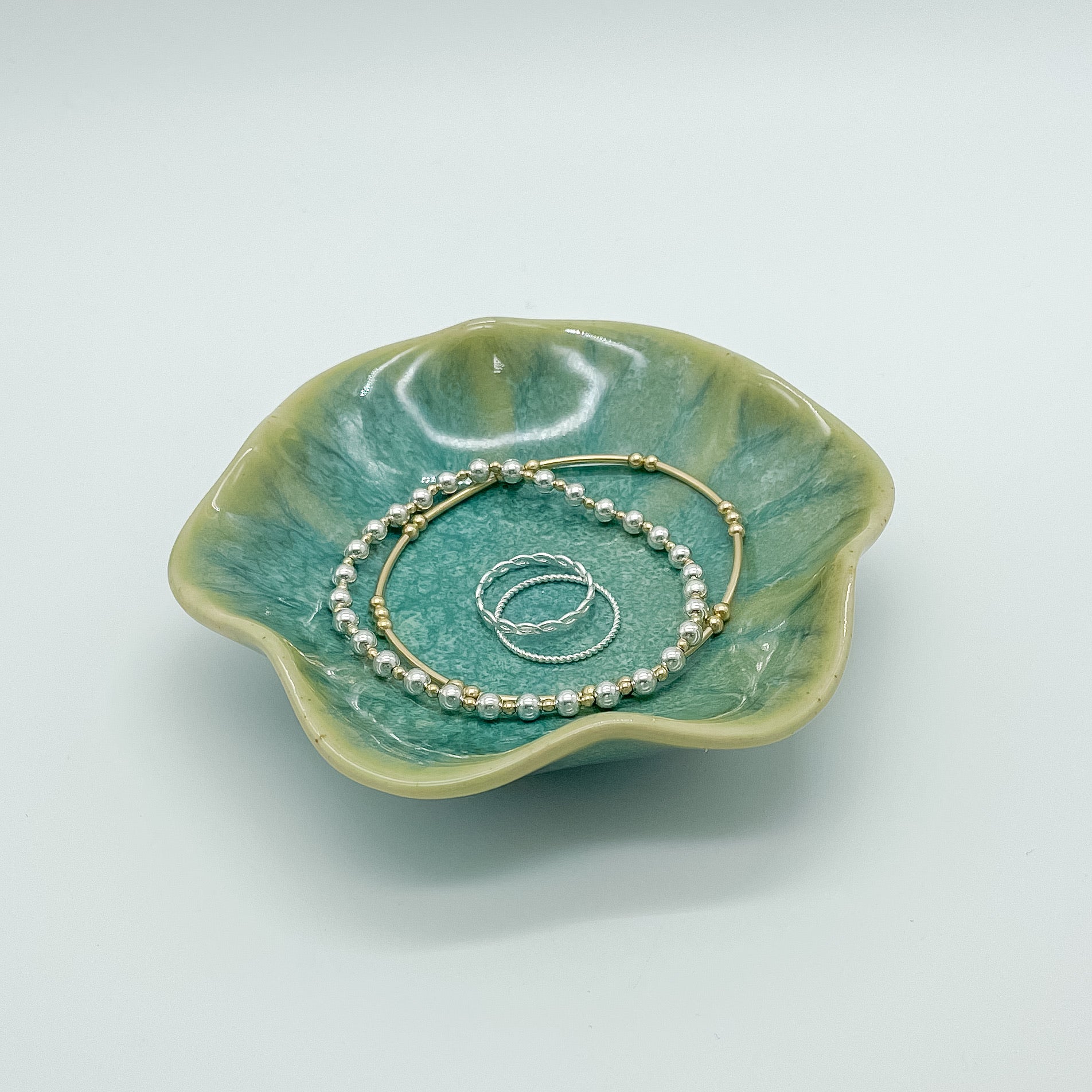 Ellie jewelry dish, jewelry dish, jewelry tray, jewelry organizer, small business, essbe, michigan, teal jewelry tray, useful decor, jewelry accessory