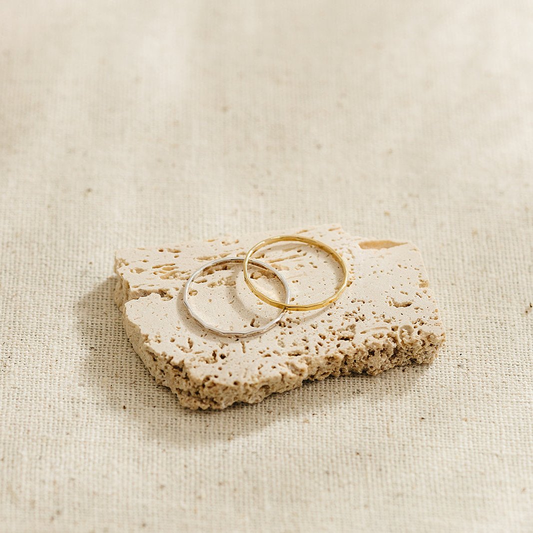 Hammered Stacking Ring essbe