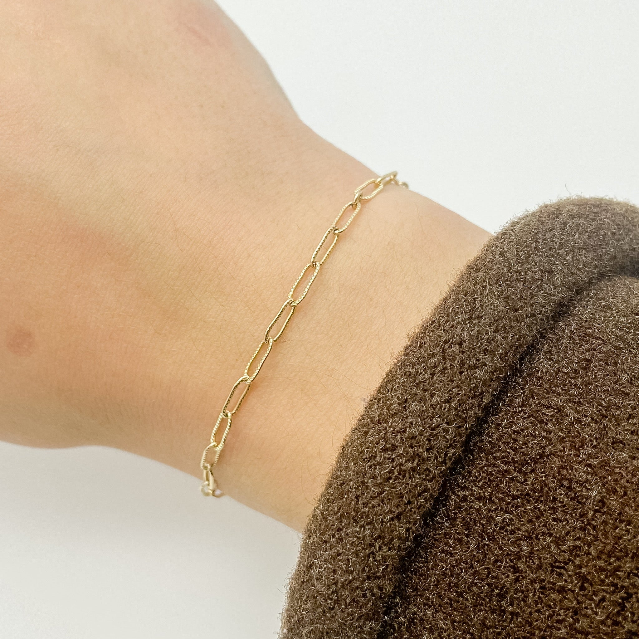 textured paperclip chain bracelet, chain bracelet, chunky bracelet, paperclip chain, gold-filled jewelry