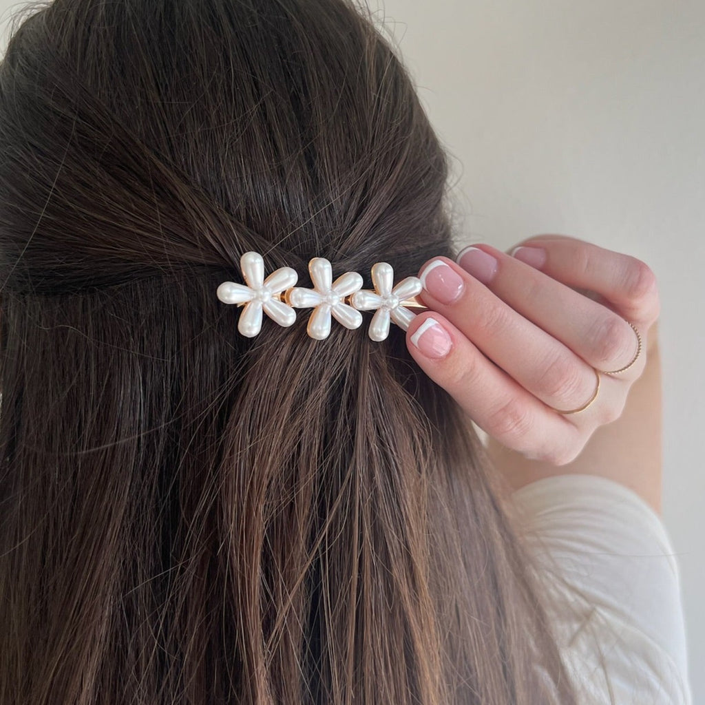 pearl flower hair clip, for brides to be, wedding accessories