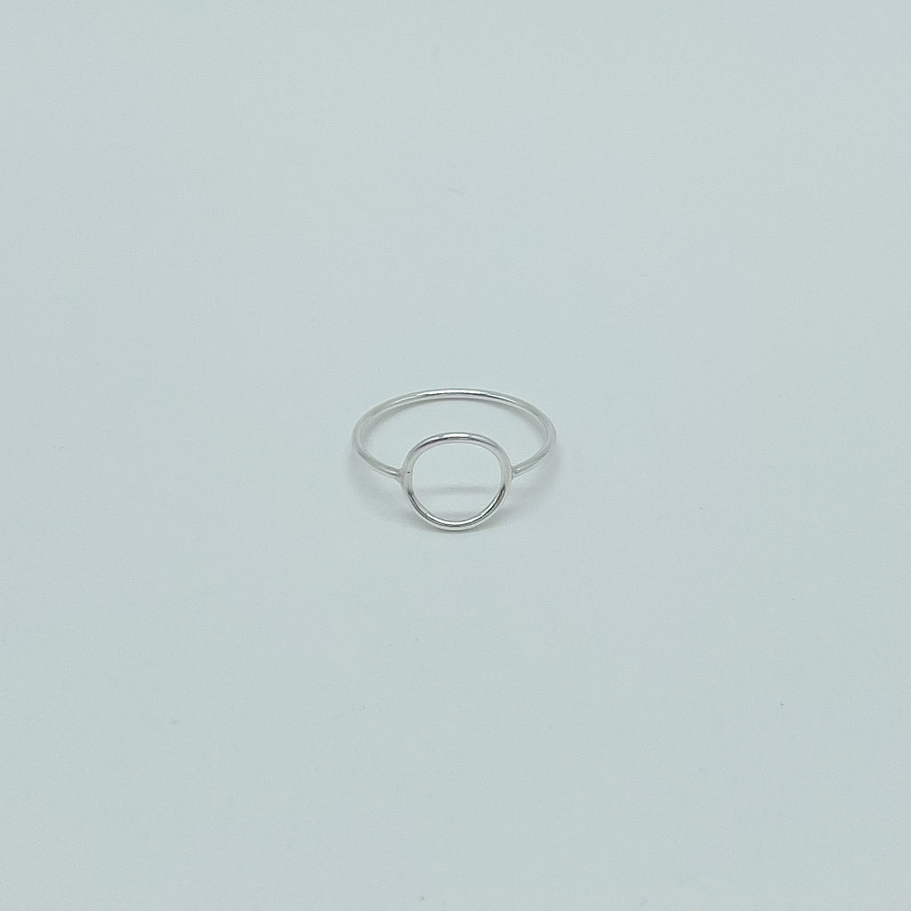 sterling silver ring, gold filled ring, water proof ring, open circle ring, dainty ring, stackable ring, small business, essbe, michigan, simple ring