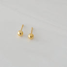 Gold filled earring, stud balls, classic earrings, essbe, jewelry, everyday jewelry, jewelry for the office