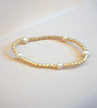 fresh water pearl bracelet, pearl bracelet, gold filled bracelet, stretchy bracelet, gold filled stretchy bracelet, handmade, sterling silver bracelet